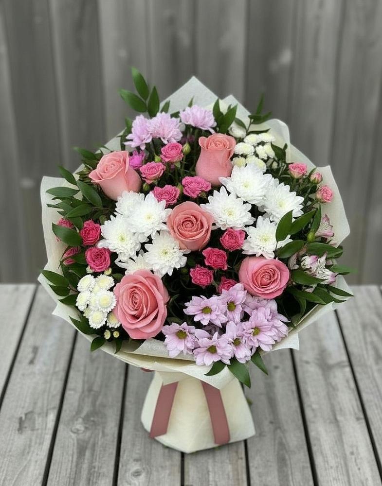 Букет цветов из: Альстромерии, Гвоздики, Розы и Хризантемы в Засечном