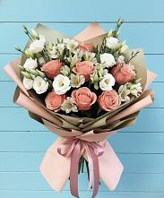 Букет цветов из:  Розы, Альстромерии и Лизиантусы в Засечном