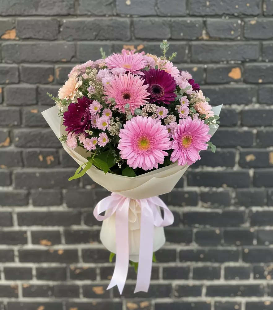 Букет цветов из: Герберы и Хризантемы в Засечном