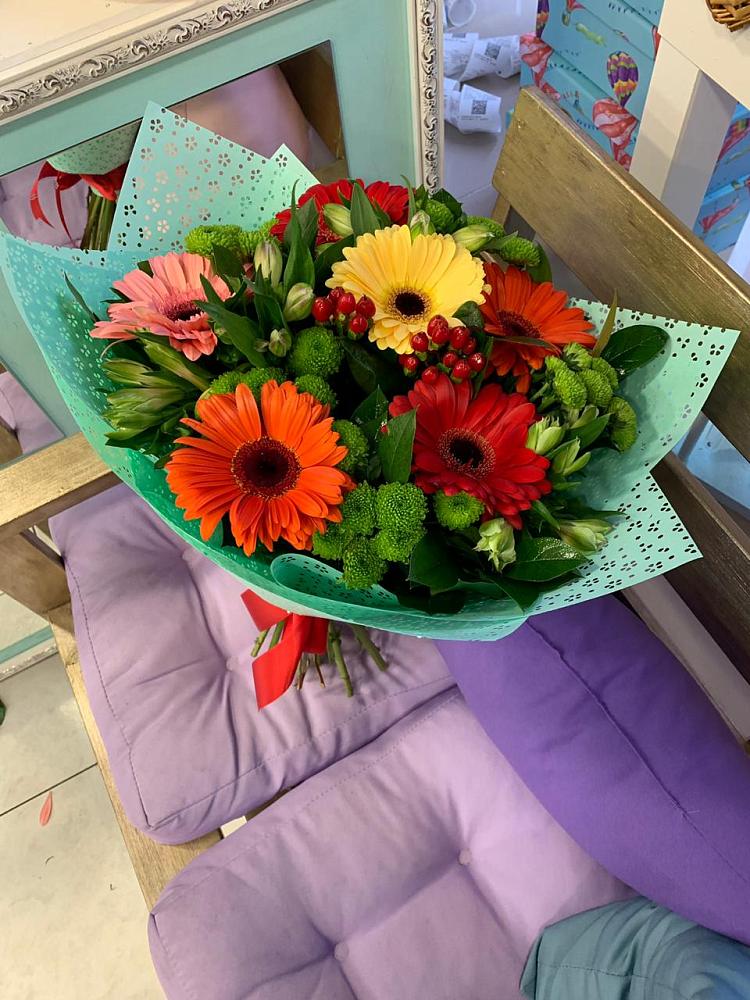 Букет цветов из: Герберы, Хризантемы и Альстромерии в Засечном