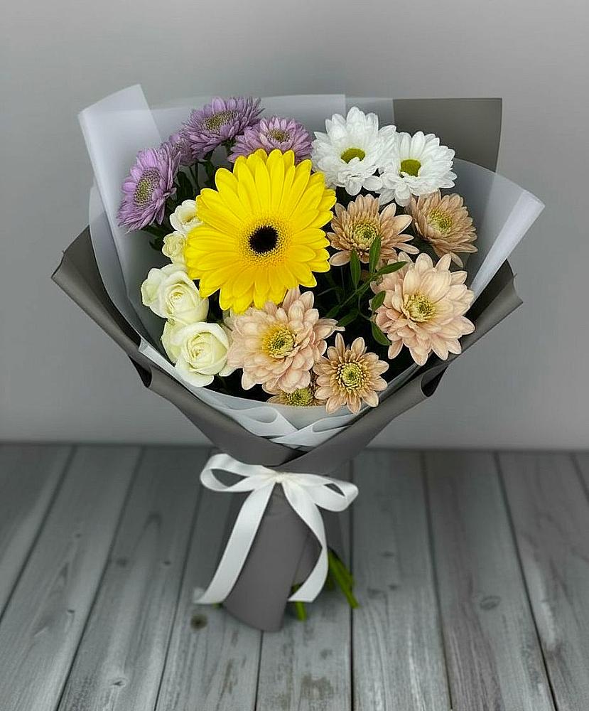 Букет цветов из: Розы, Герберы и Хризантемы в Засечном