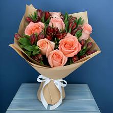 Букет цветов из:  Розы и Альстромерии в Засечном
