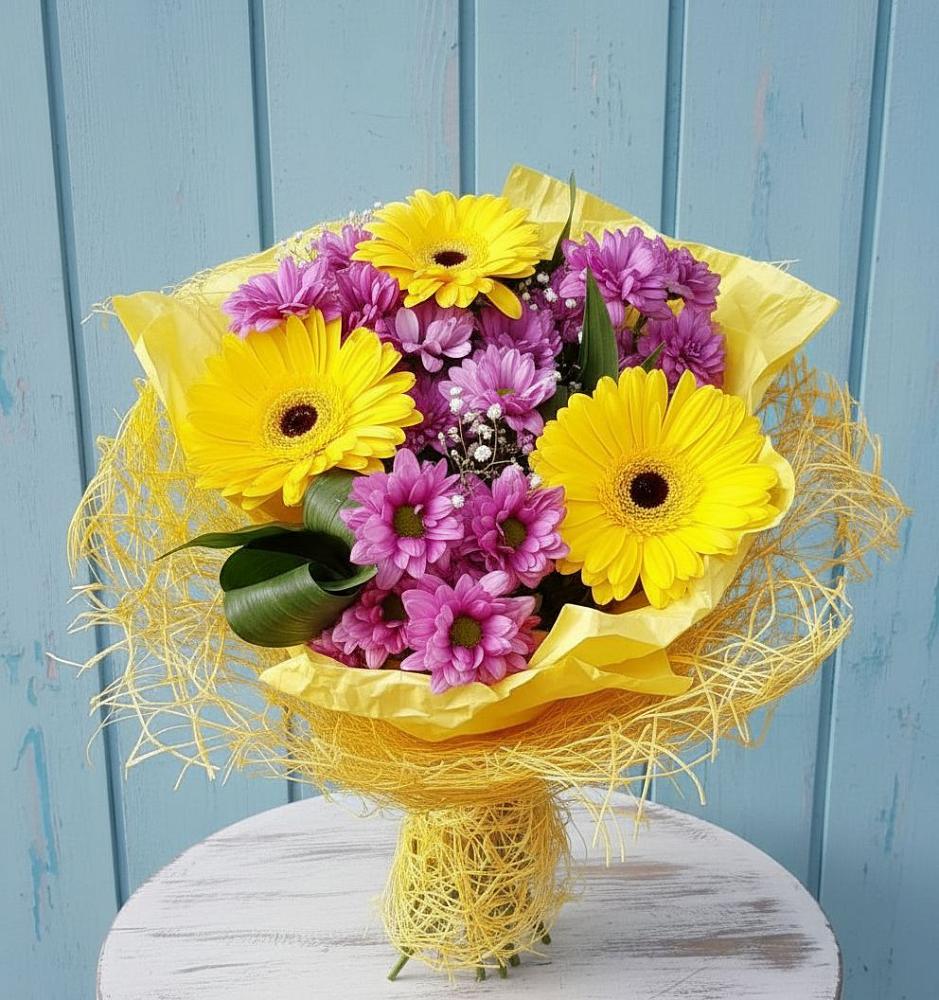 Букет цветов из: Хризантемы и Герберы в Засечном