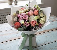 Букет цветов из:  Розы, Лизиантусы и Гвоздики в Засечном