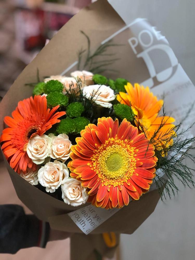 Букет цветов из: Герберы, Хризантемы и Розы в Засечном
