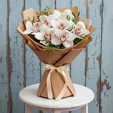 Букет цветов из:  Орхидеи и Розы в Засечном