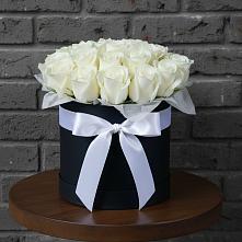 Цветочная композиция из Розы в шляпной коробке в Засечном